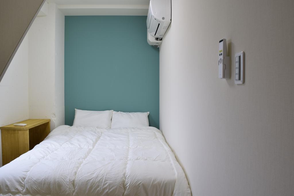 Iza Asakusa Guest House Токио Номер фото