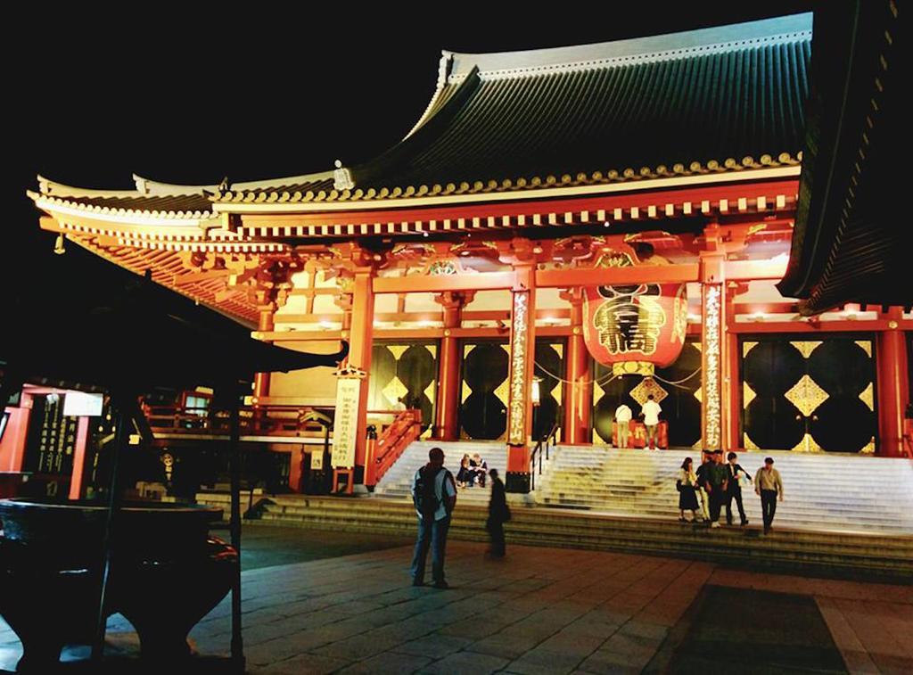 Iza Asakusa Guest House Токио Экстерьер фото