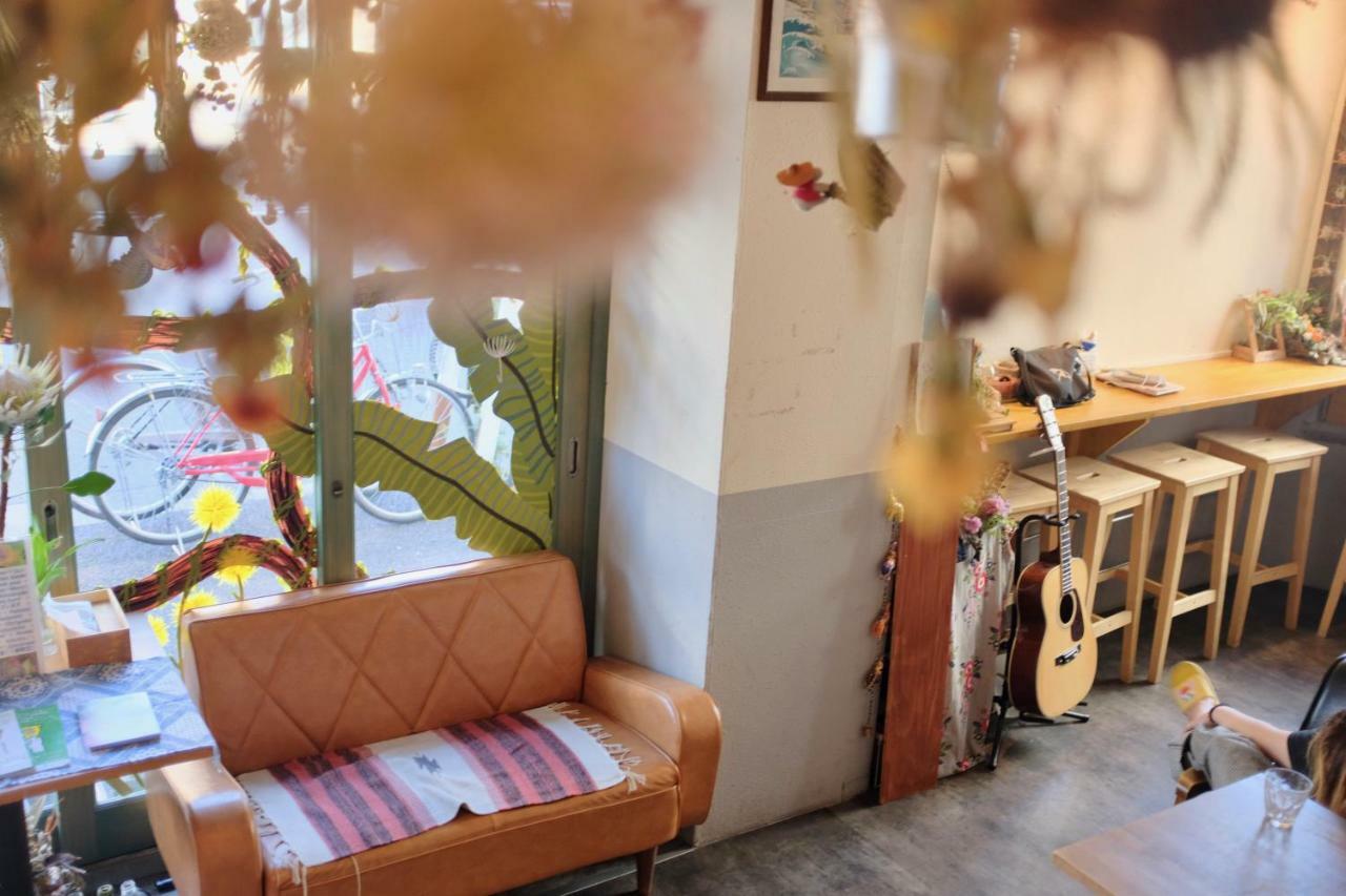 Iza Asakusa Guest House Токио Экстерьер фото