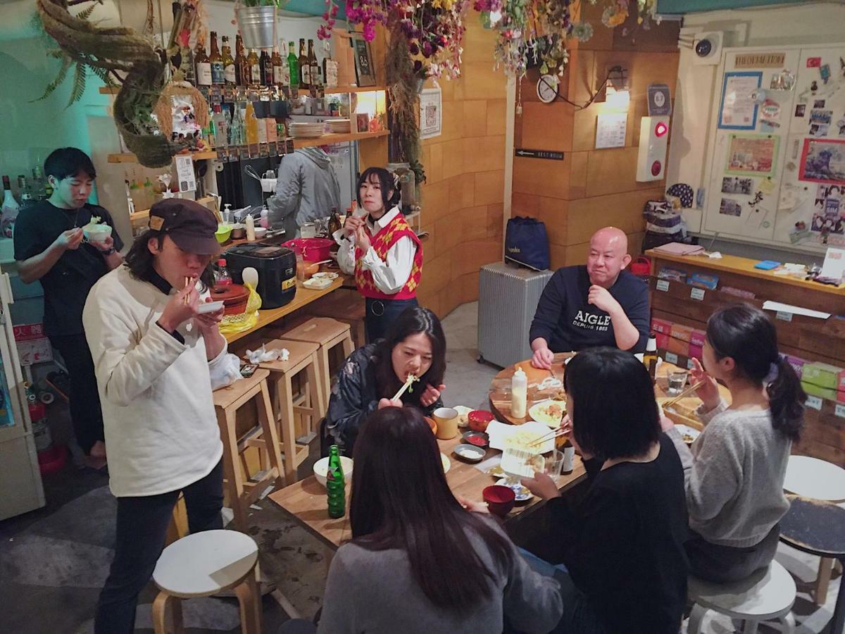 Iza Asakusa Guest House Токио Экстерьер фото